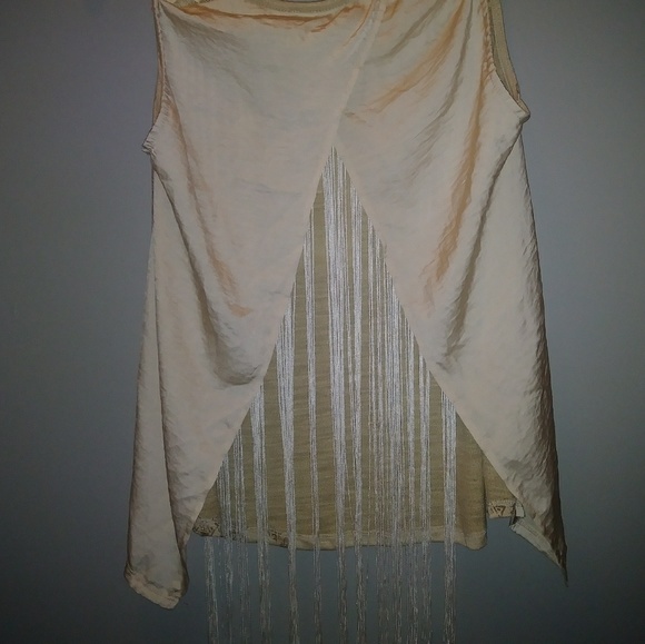 Tank top - Picture 3 of 4